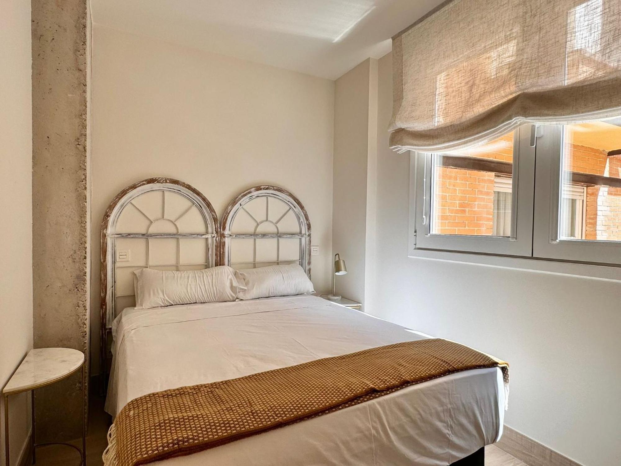 Apartamentos Orilla Del Bernabeu Madrid Kültér fotó