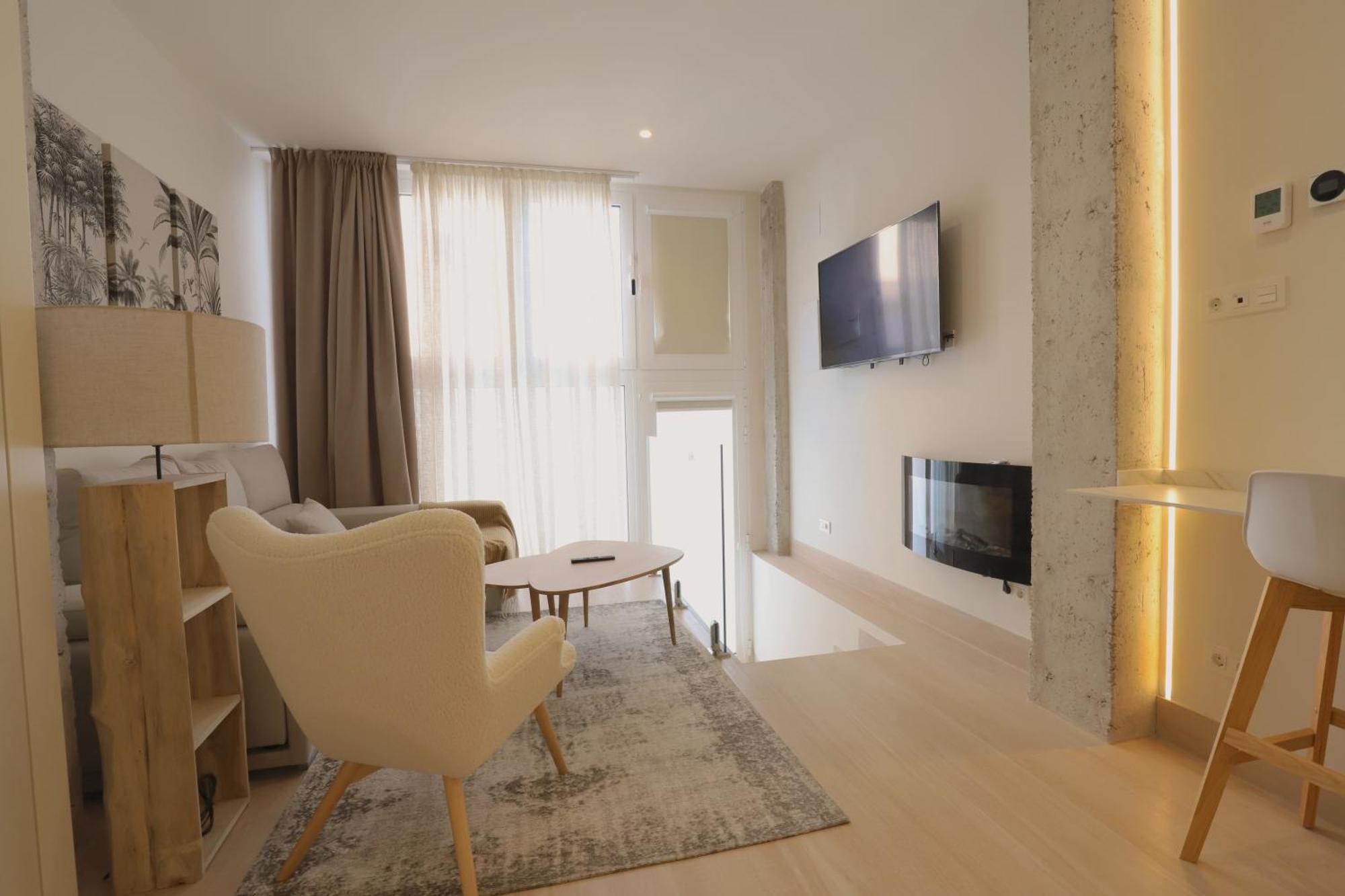 Apartamentos Orilla Del Bernabeu Madrid Kültér fotó