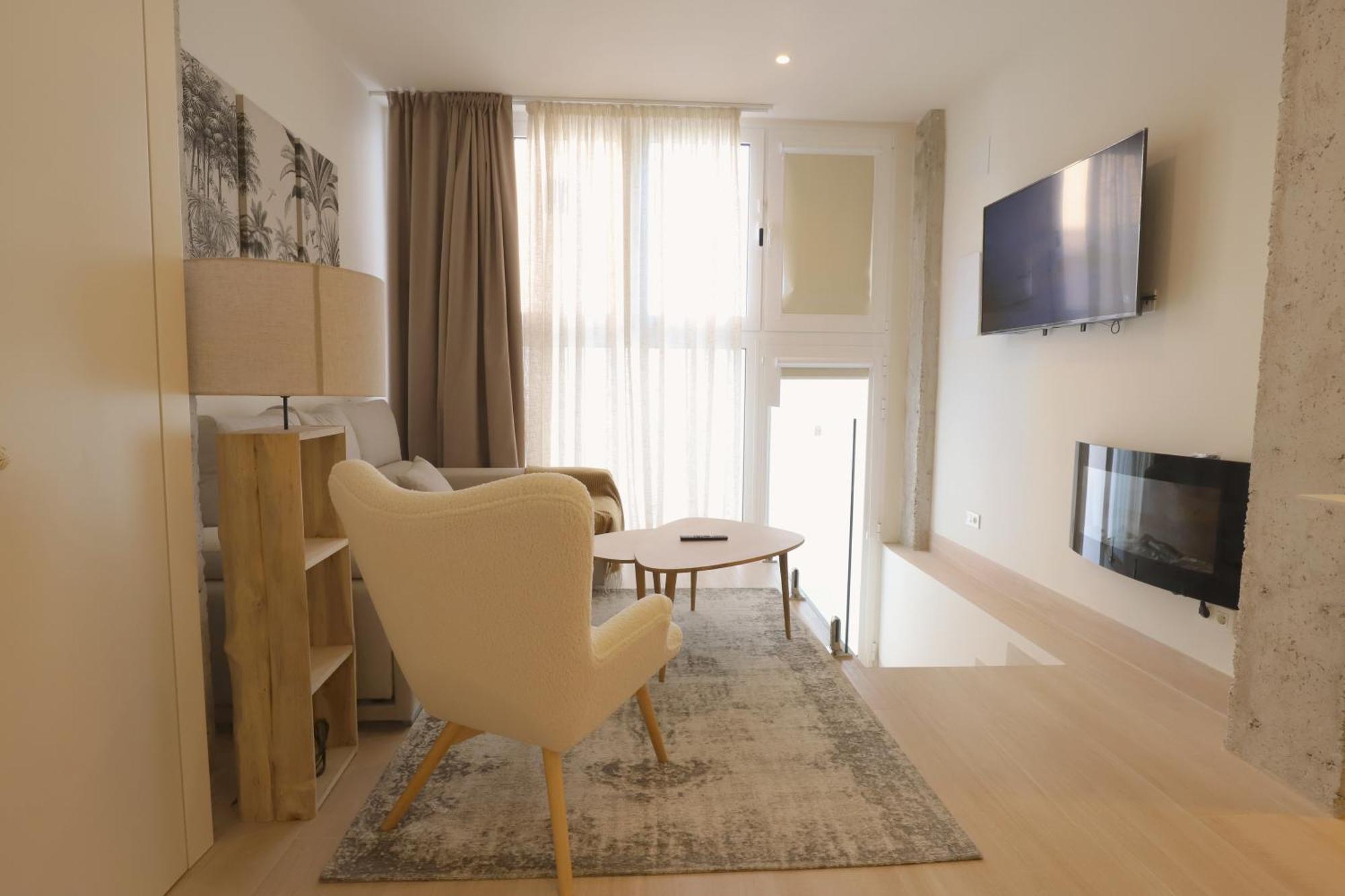 Apartamentos Orilla Del Bernabeu Madrid Kültér fotó