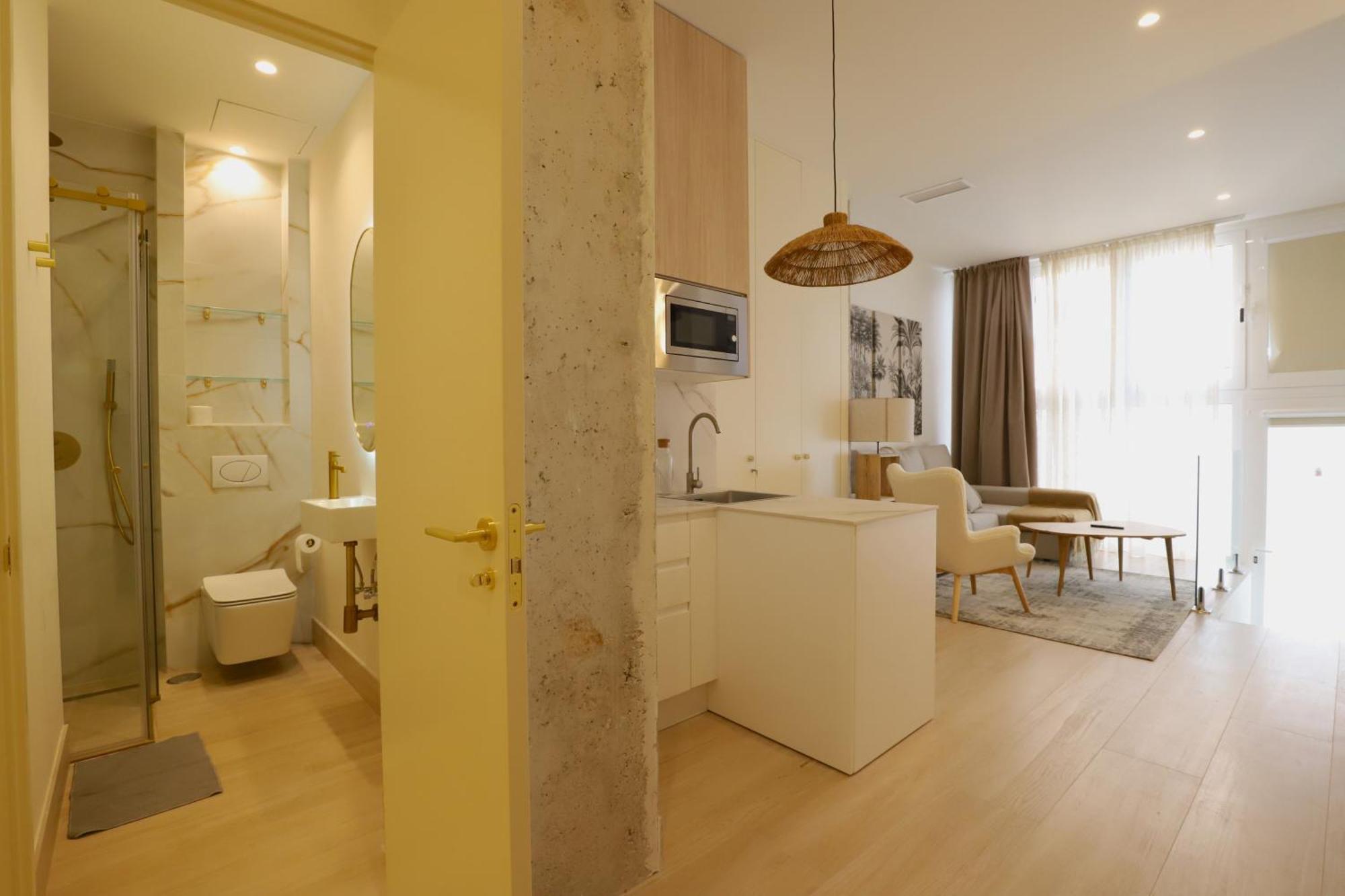 Apartamentos Orilla Del Bernabeu Madrid Kültér fotó